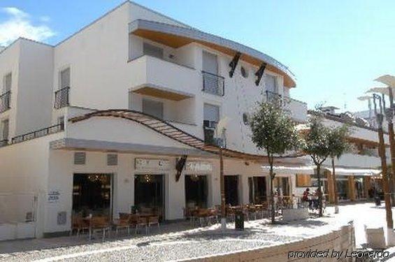 Aparthotel Esperya Lignano Sabbiadoro Luaran gambar