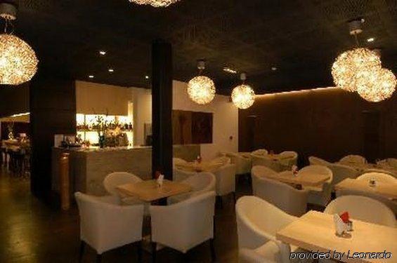Aparthotel Esperya Lignano Sabbiadoro Luaran gambar