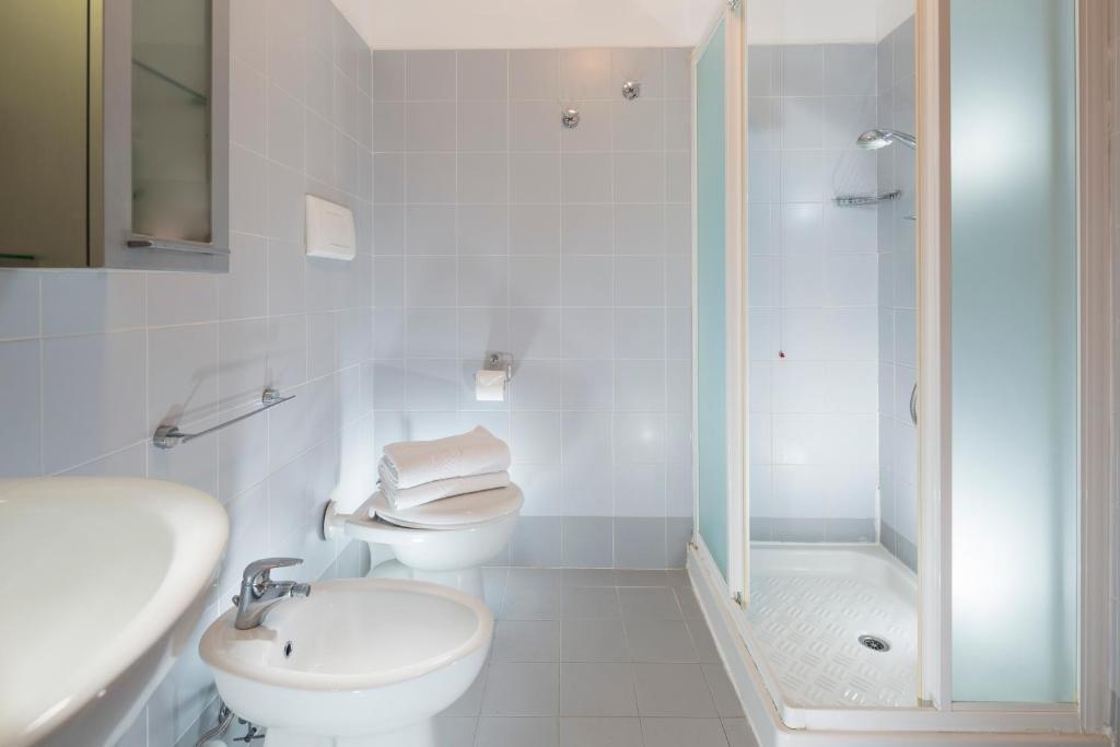 Aparthotel Esperya Lignano Sabbiadoro Bilik gambar